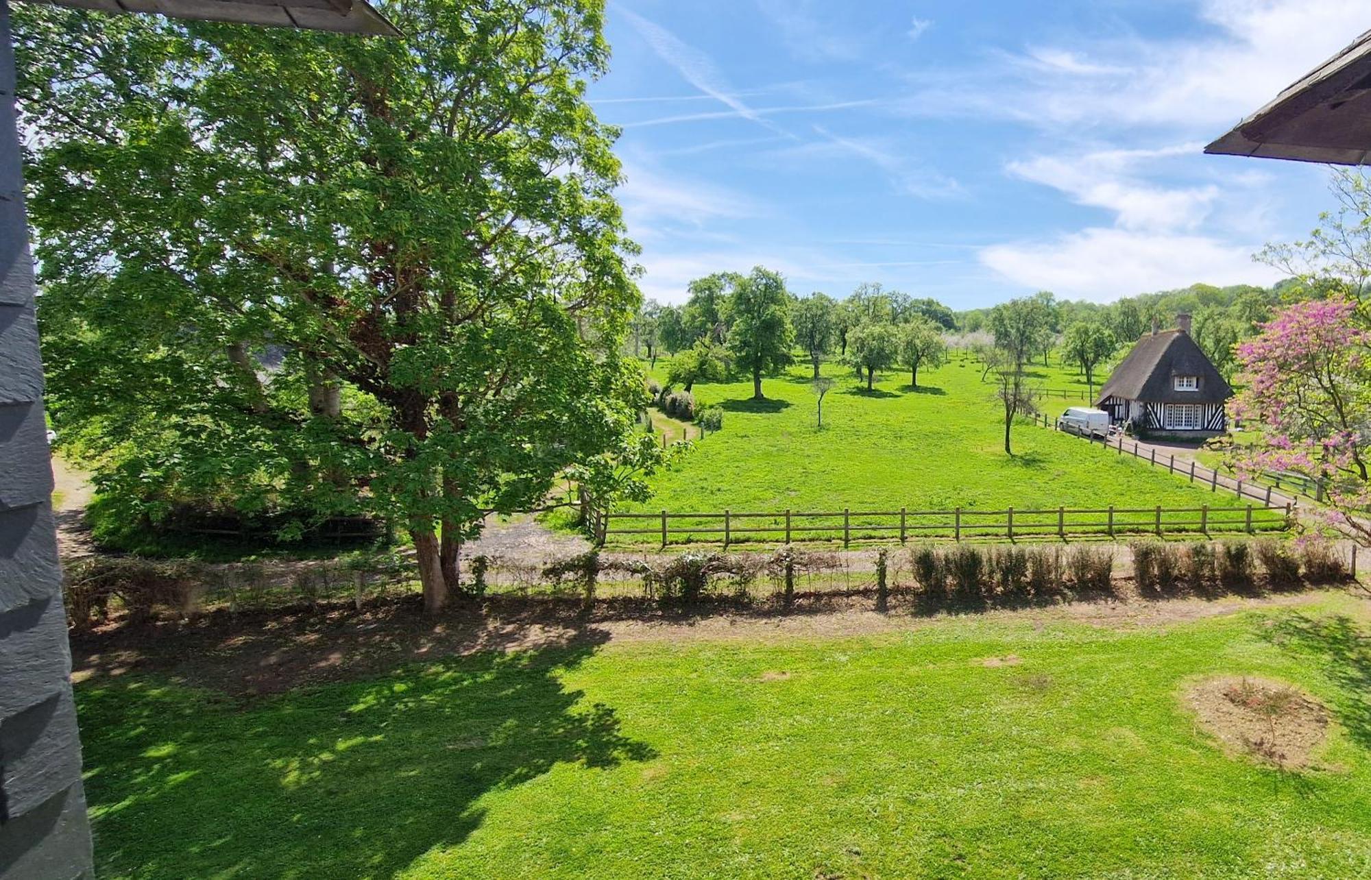 Le Domaine Lieu Bill, Normandie بلونفيل سور مير المظهر الخارجي الصورة